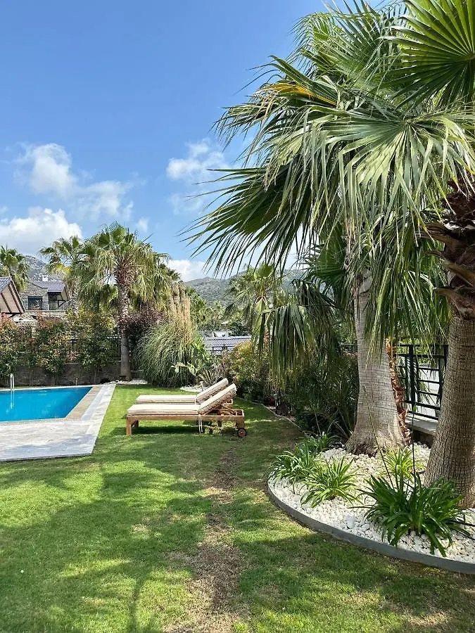 Villa Falcon With Swimming Pool And Great Views In Yalikavak Bodrum
